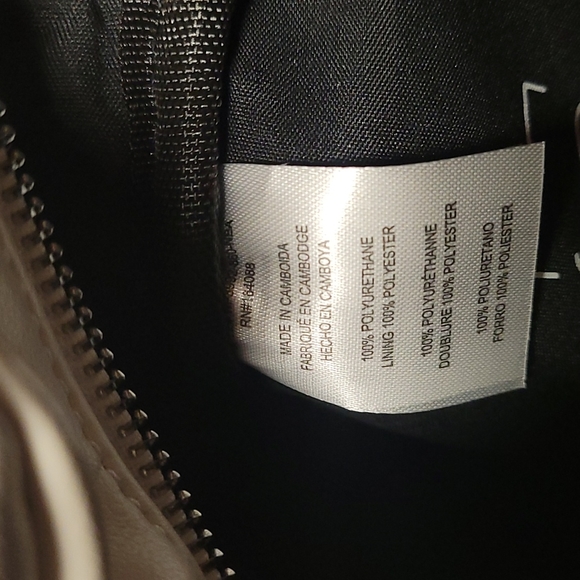 💕Rae Dunn Love Mini Backpack/Crossbody - Picture 9 of 9